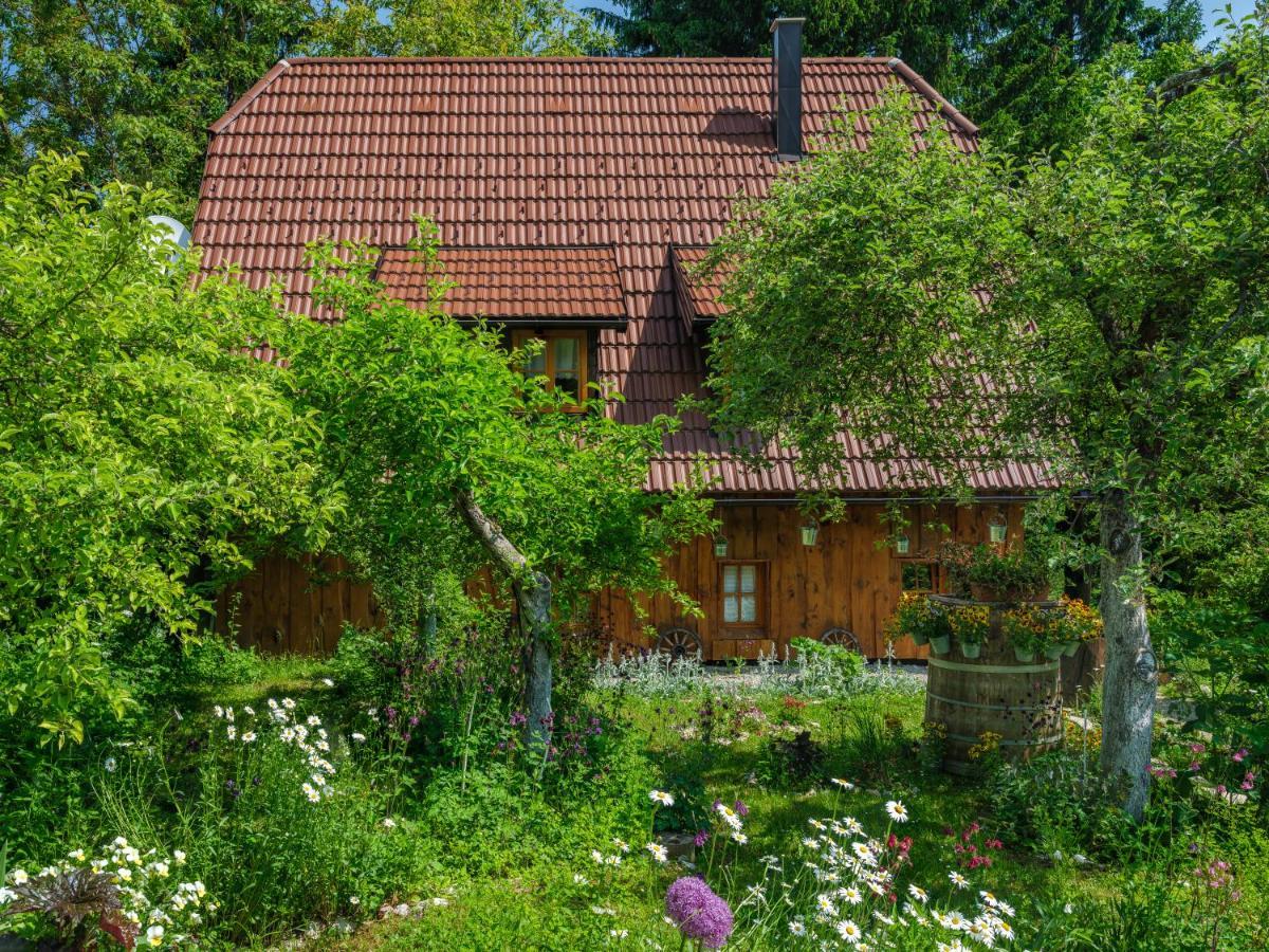 Yeti Cabin Plitvica selo Ngoại thất bức ảnh